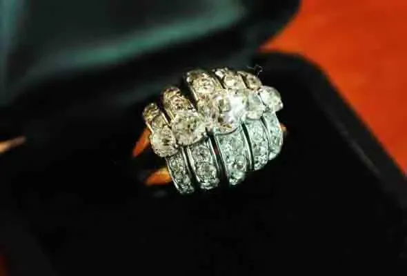 vente-bijoux-vintage-caen